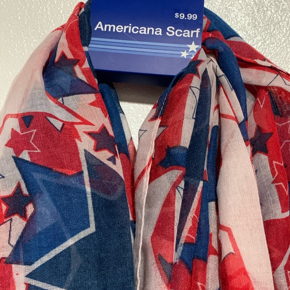 🔥NWT Americana scarf